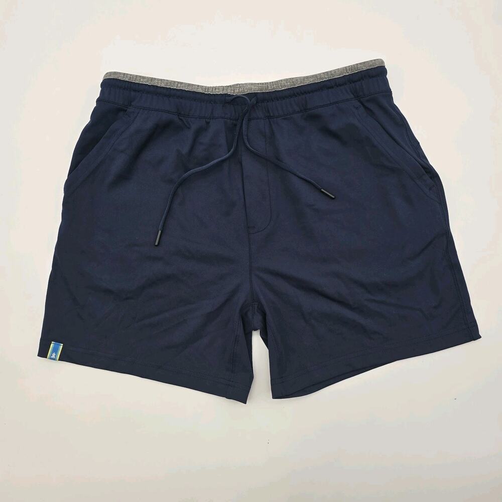 Chubbies Shorts Mens Medium 5.5 Inch Blue Grey Unlined Movementum Soft